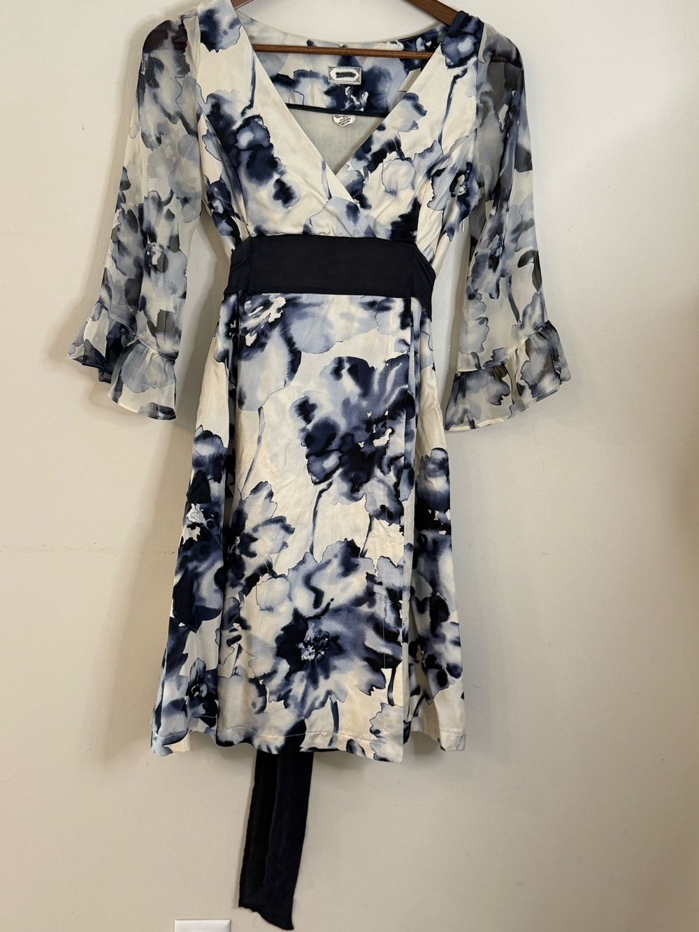 Floral Wrap Midi Dress in Navy and White - Picture 3 of 15